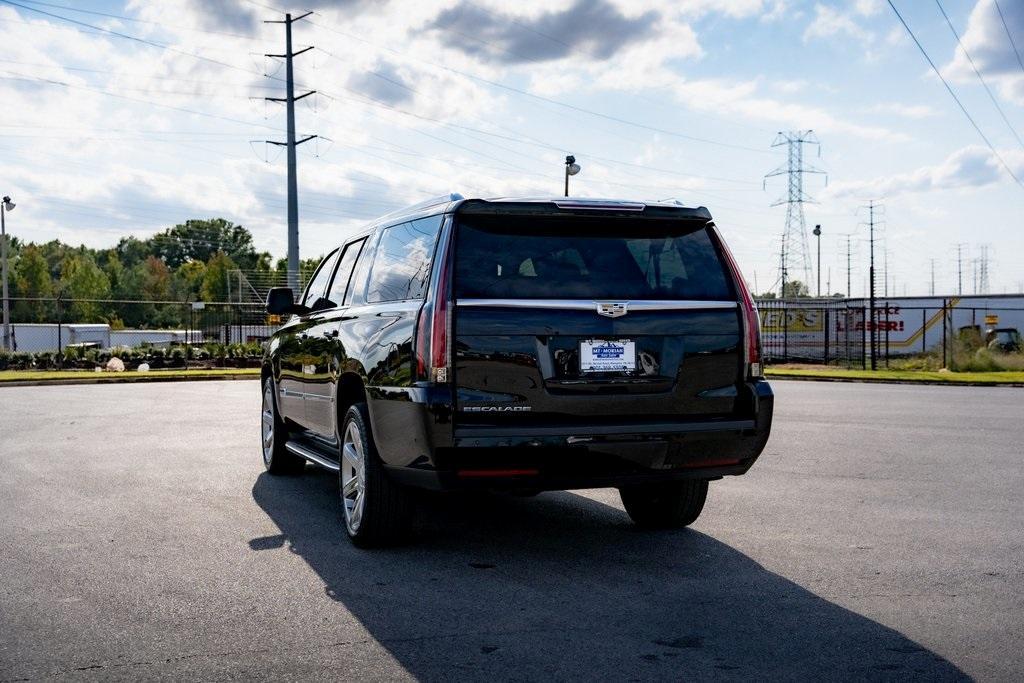 used 2020 Cadillac Escalade ESV car, priced at $34,547