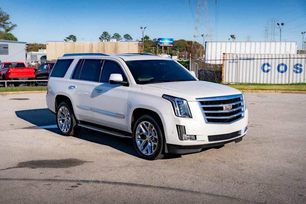 used 2017 Cadillac Escalade car, priced at $30,603