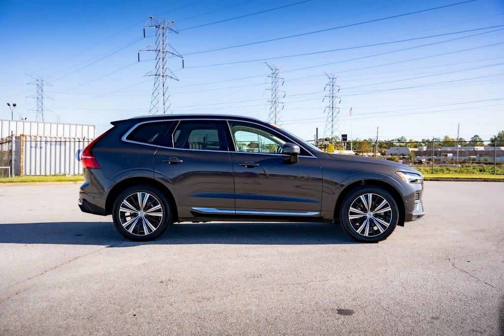 used 2022 Volvo XC60 car, priced at $35,172