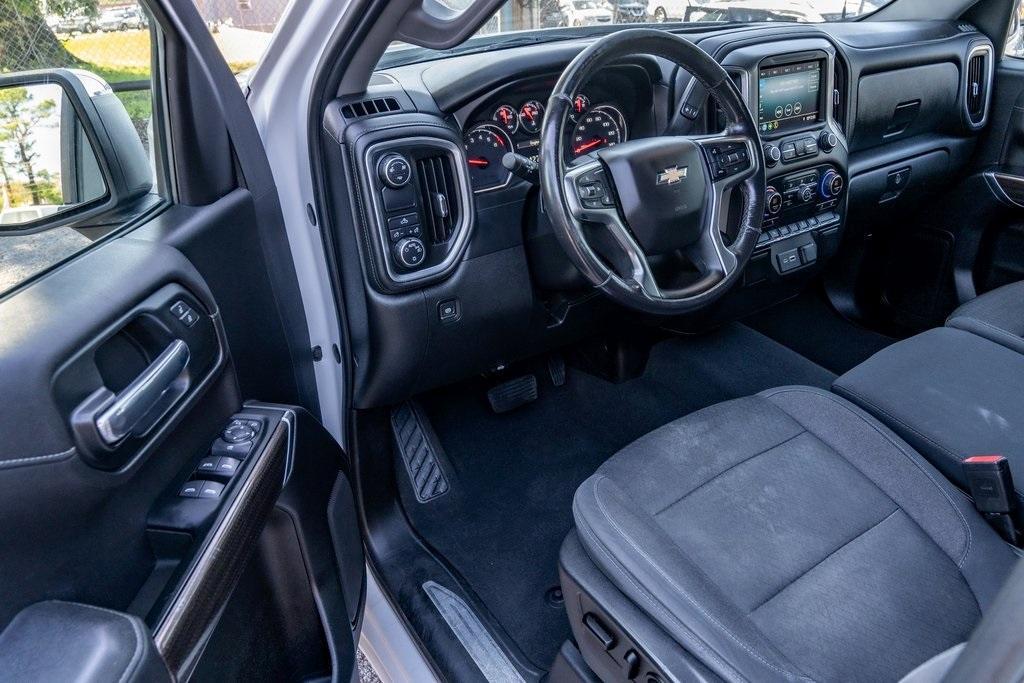 used 2019 Chevrolet Silverado 1500 car, priced at $25,618