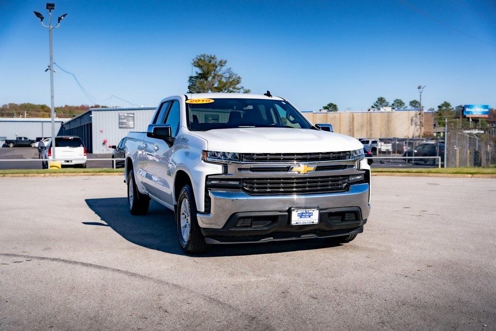 used 2019 Chevrolet Silverado 1500 car, priced at $25,618