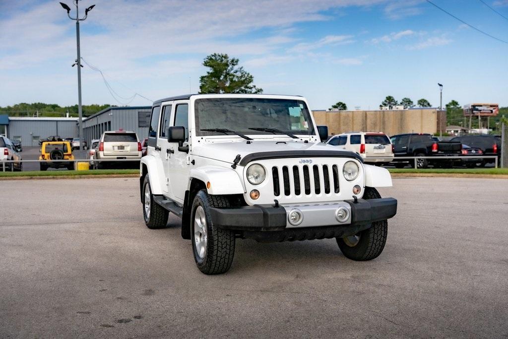 used 2015 Jeep Wrangler Unlimited car, priced at $16,959