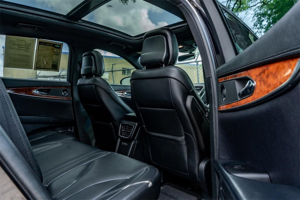 used 2020 Lincoln Nautilus car, priced at $23,488