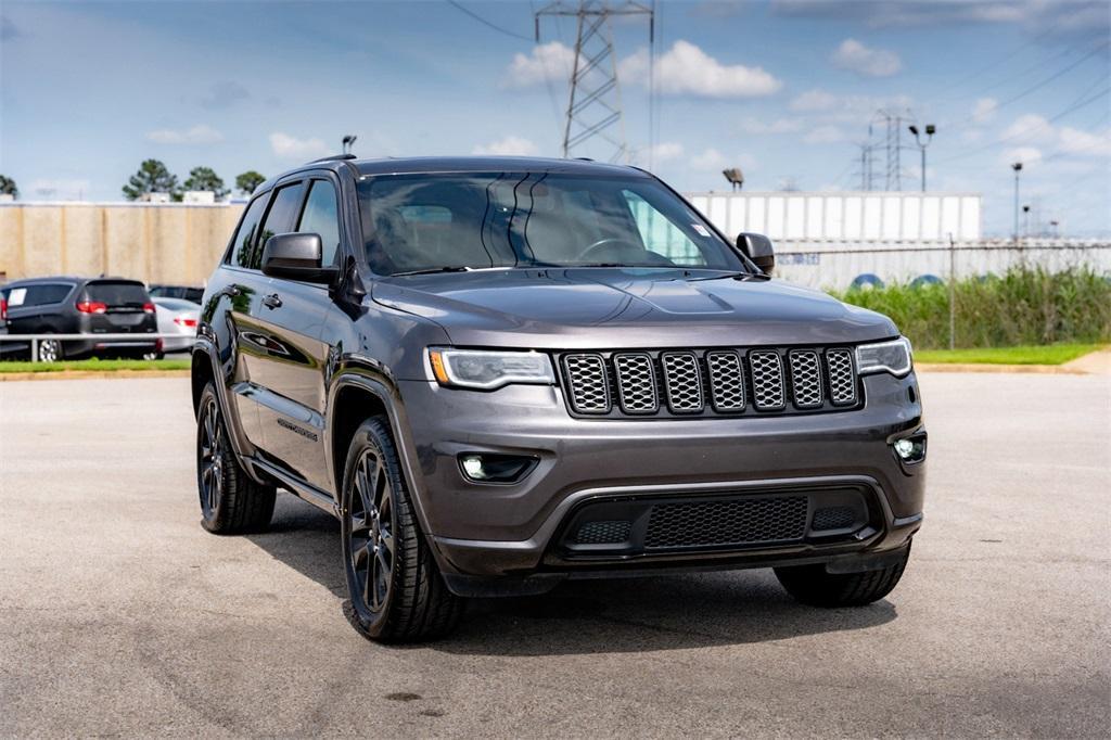 used 2020 Jeep Grand Cherokee car, priced at $28,112