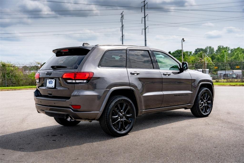 used 2020 Jeep Grand Cherokee car, priced at $28,112
