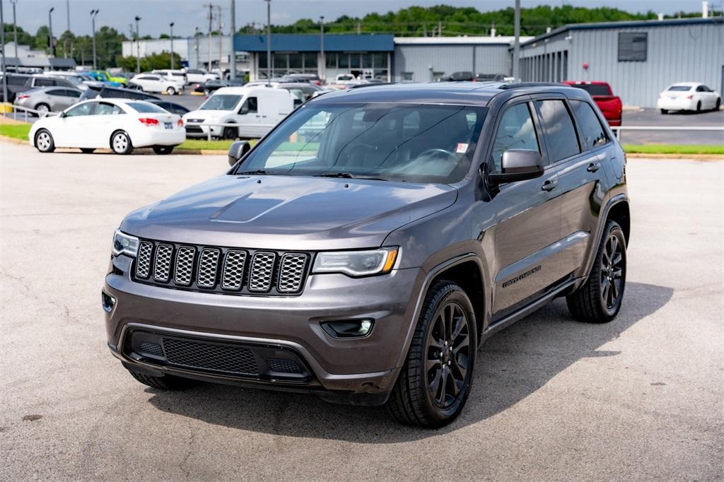 used 2020 Jeep Grand Cherokee car, priced at $28,112