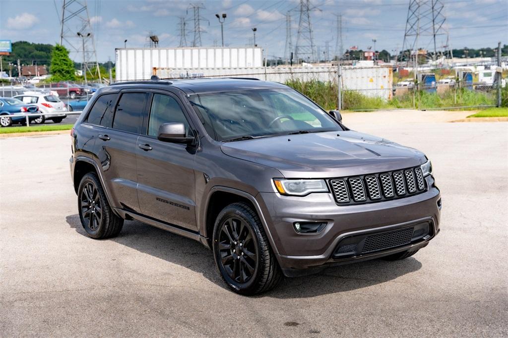 used 2020 Jeep Grand Cherokee car, priced at $28,112