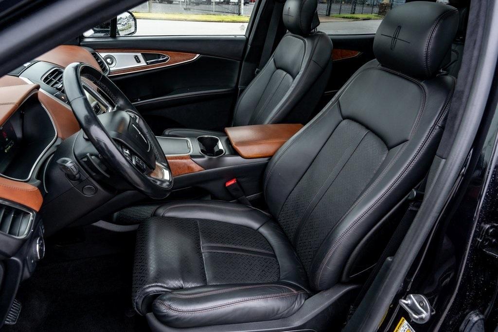 used 2020 Lincoln Nautilus car, priced at $30,355