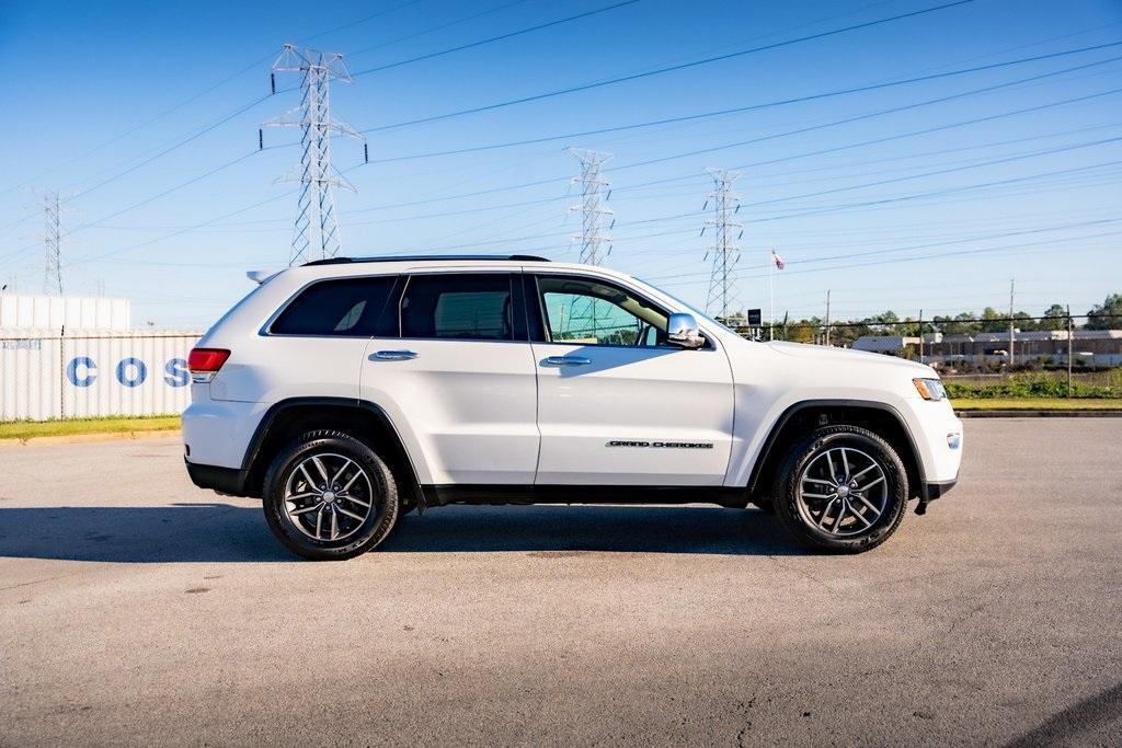 used 2017 Jeep Grand Cherokee car, priced at $18,598