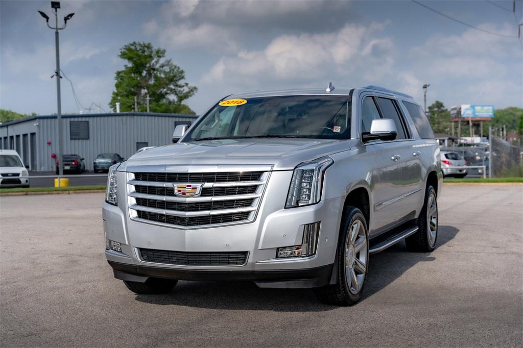 used 2018 Cadillac Escalade ESV car, priced at $31,171