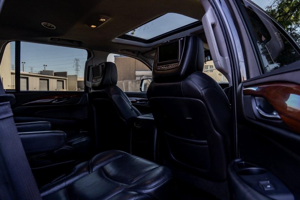 used 2017 Cadillac Escalade car, priced at $30,314