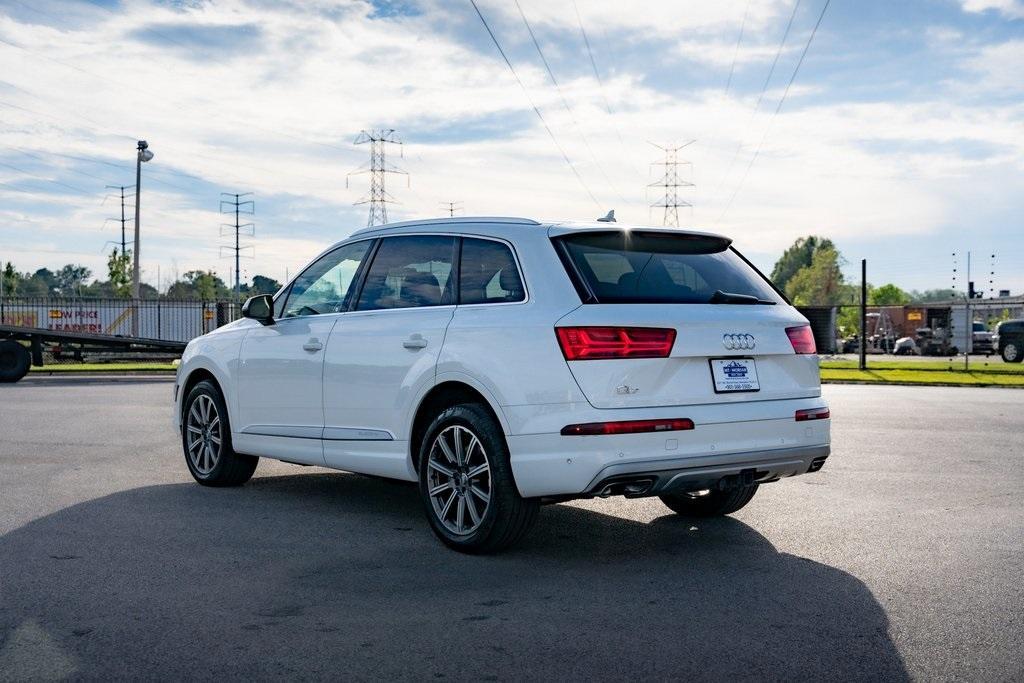 used 2019 Audi Q7 car, priced at $22,253