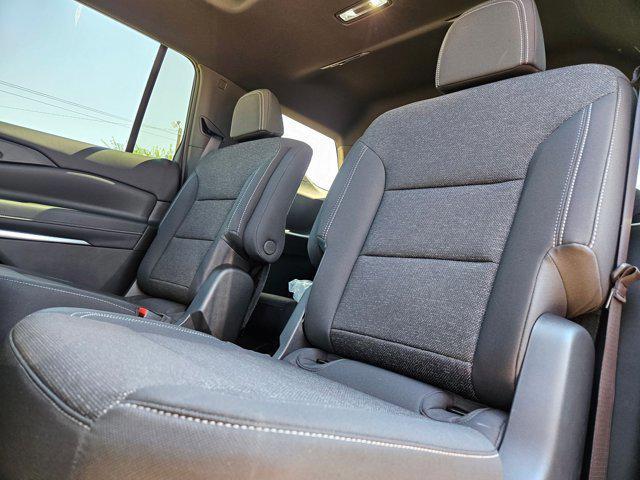 new 2026 Chevrolet Traverse car, priced at $43,480