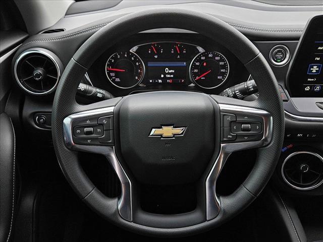 new 2025 Chevrolet Blazer car, priced at $32,985