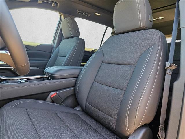 new 2026 Chevrolet Traverse car, priced at $45,620