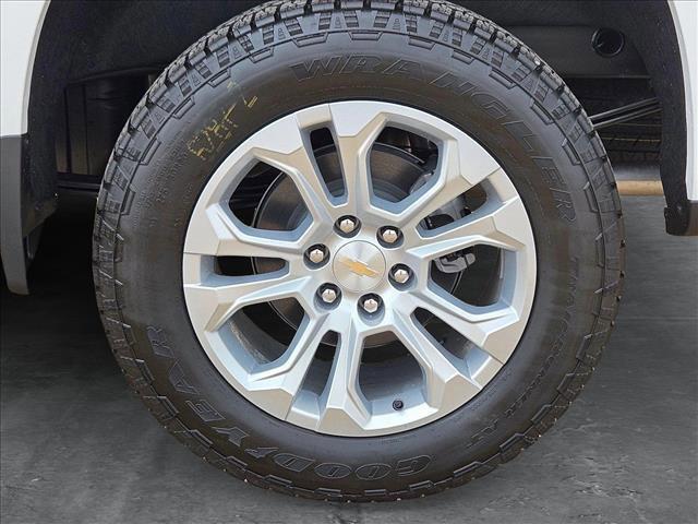 new 2025 Chevrolet Silverado 1500 car, priced at $53,985