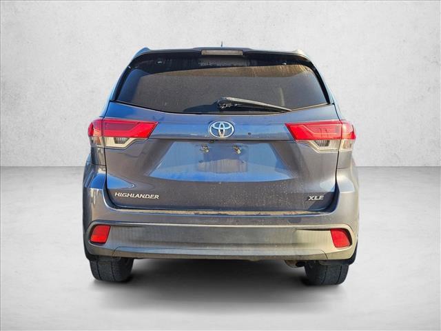 used 2018 Toyota Highlander car, priced at $21,880
