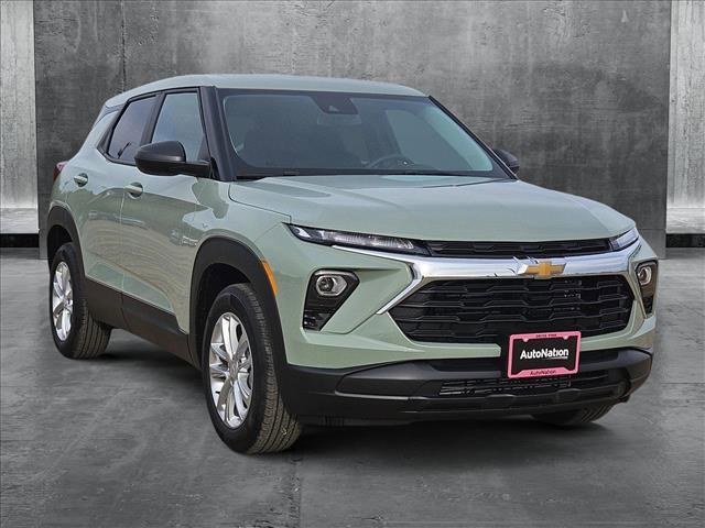 new 2025 Chevrolet TrailBlazer car, priced at $24,733