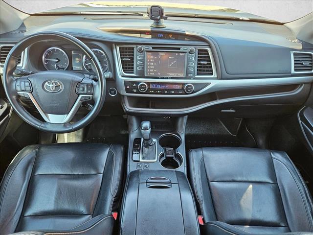 used 2018 Toyota Highlander car, priced at $19,985
