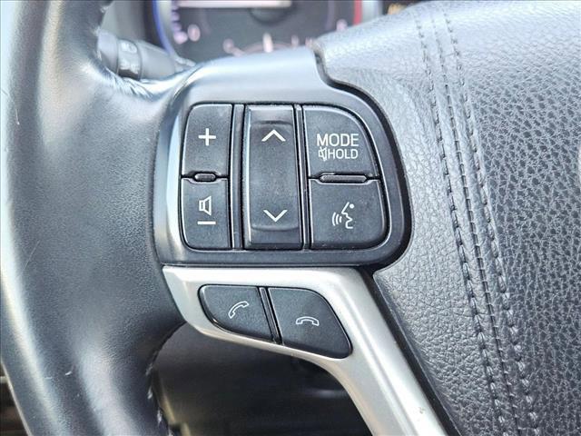 used 2018 Toyota Highlander car, priced at $19,985