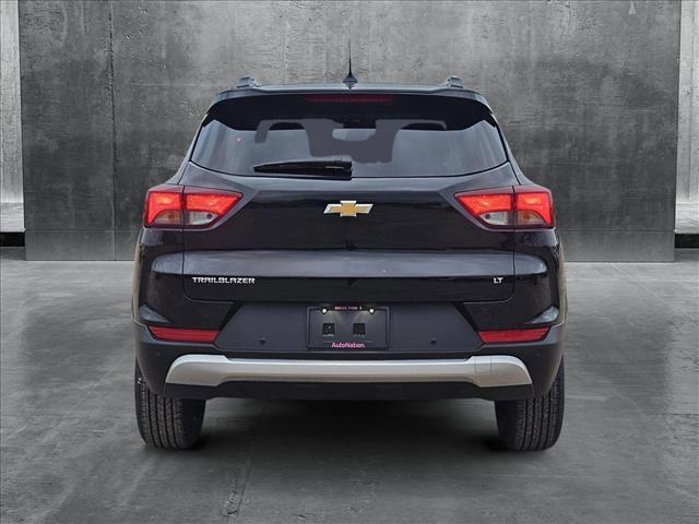 new 2025 Chevrolet TrailBlazer car, priced at $28,475