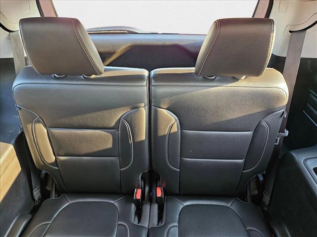 used 2023 GMC Acadia car, priced at $24,885