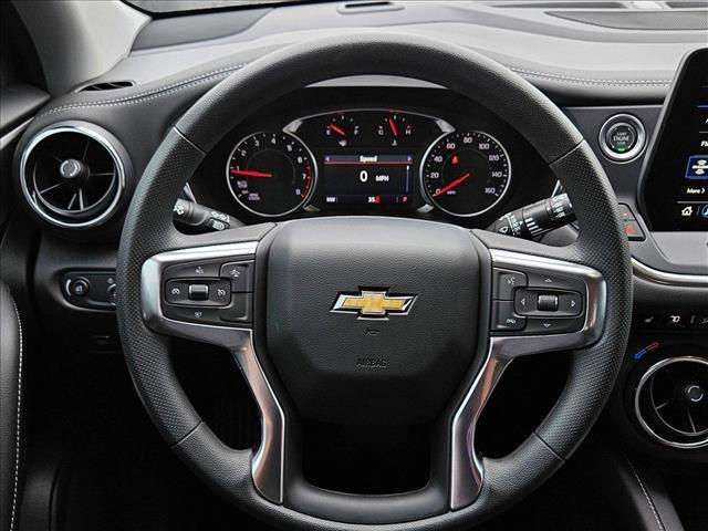 new 2025 Chevrolet Blazer car, priced at $33,985