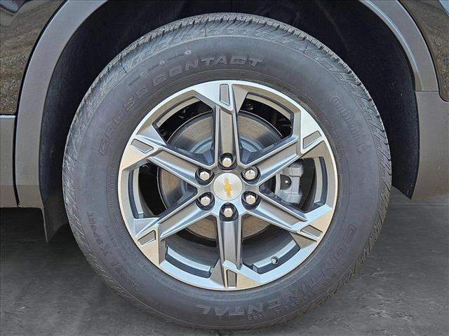 new 2025 Chevrolet Blazer car, priced at $33,985