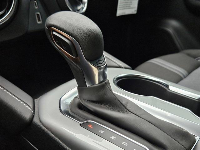 new 2025 Chevrolet Blazer car, priced at $33,985