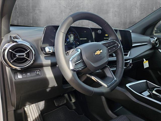 new 2025 Chevrolet Equinox car, priced at $27,995