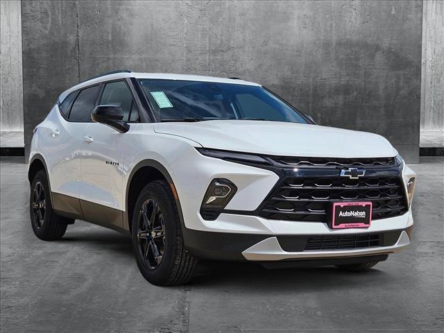 new 2025 Chevrolet Blazer car, priced at $32,985