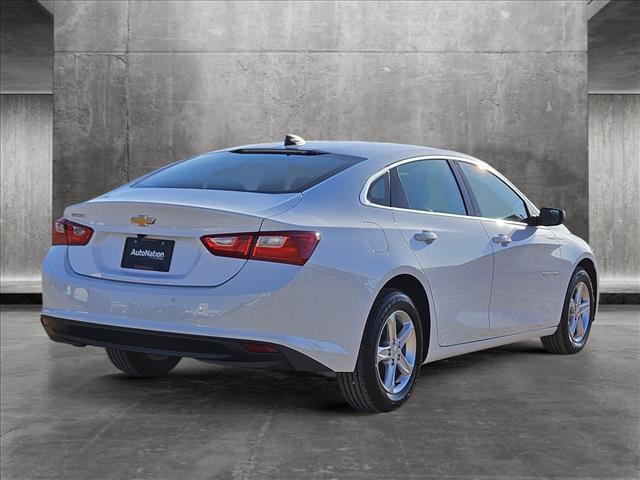 new 2024 Chevrolet Malibu car, priced at $23,245