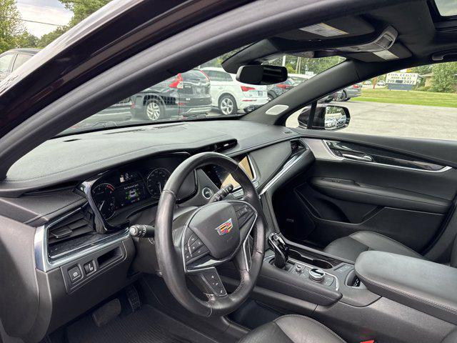 used 2021 Cadillac XT5 car, priced at $30,500