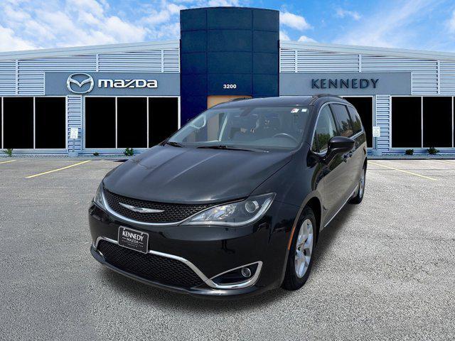 used 2017 Chrysler Pacifica car, priced at $15,486