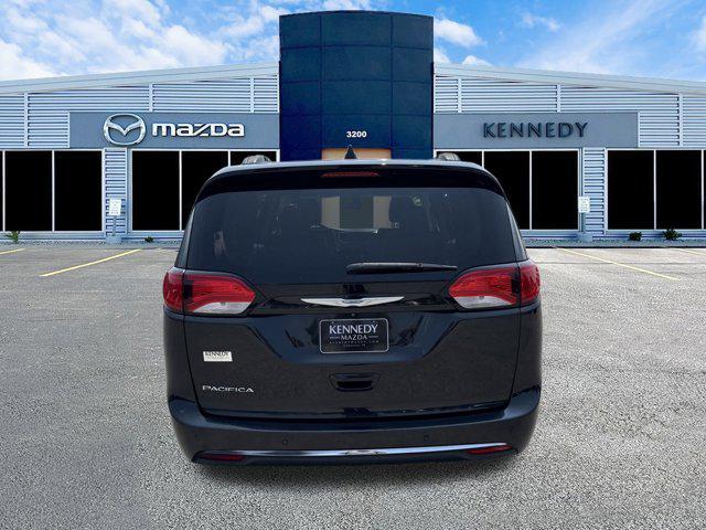 used 2017 Chrysler Pacifica car, priced at $15,486