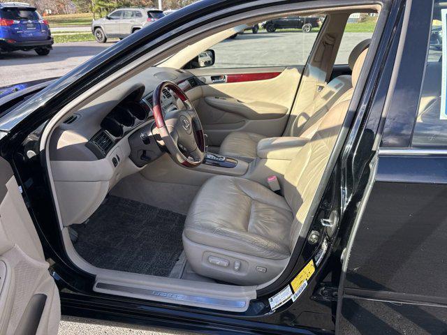 used 2004 Lexus ES 330 car, priced at $8,489