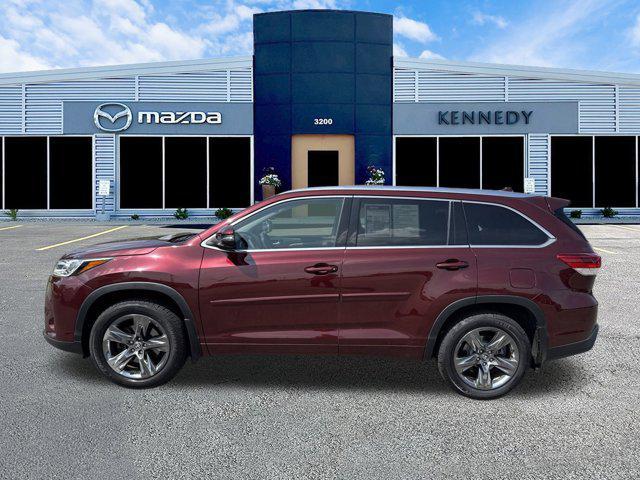 used 2018 Toyota Highlander car, priced at $27,999