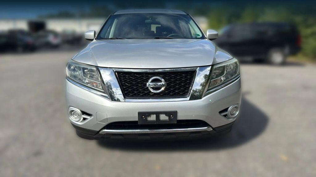used 2015 Nissan Pathfinder car, priced at $6,495