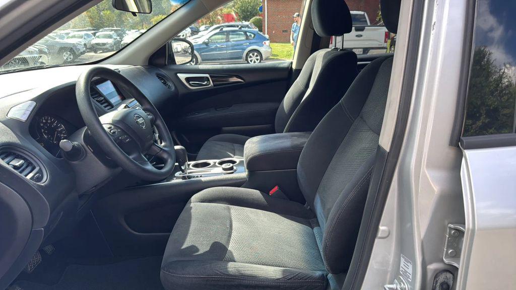 used 2015 Nissan Pathfinder car, priced at $6,495