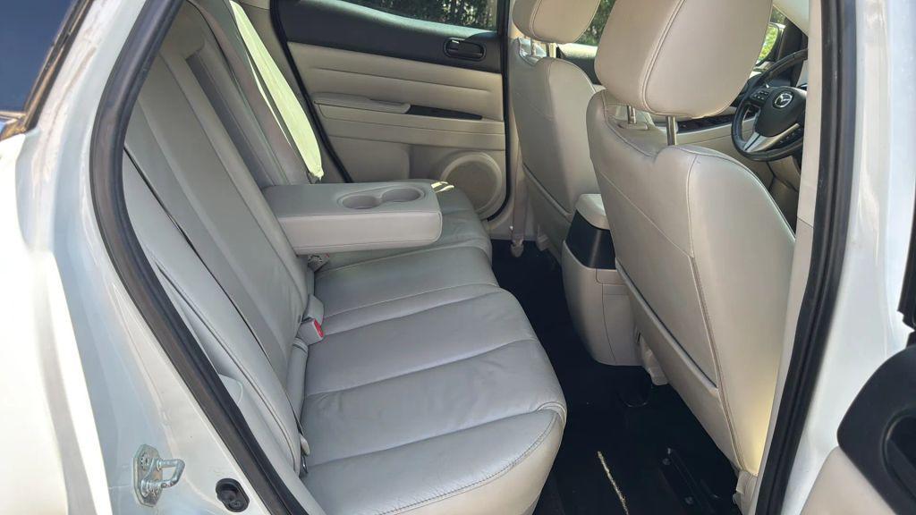 used 2011 Mazda CX-7 car, priced at $5,495