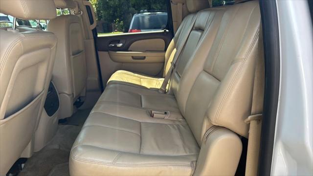 used 2014 GMC Yukon car, priced at $10,995