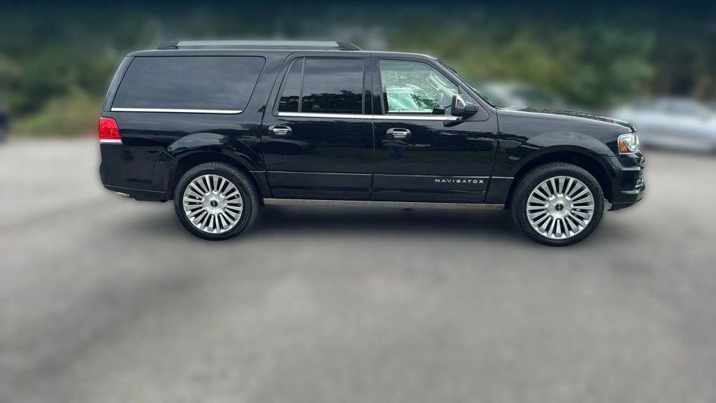 used 2017 Lincoln Navigator L car, priced at $14,995