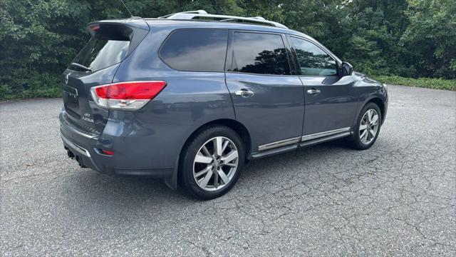 used 2014 Nissan Pathfinder car, priced at $5,995