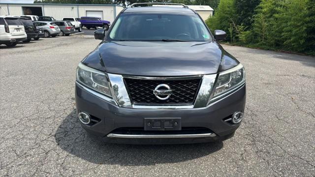 used 2014 Nissan Pathfinder car, priced at $5,995
