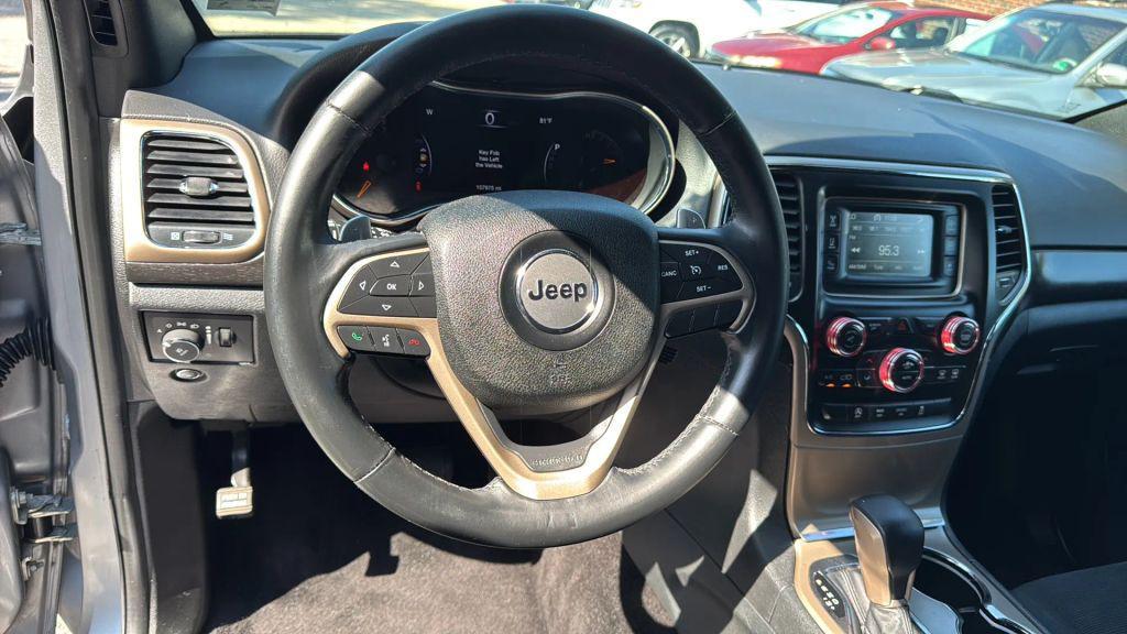 used 2016 Jeep Grand Cherokee car, priced at $11,495