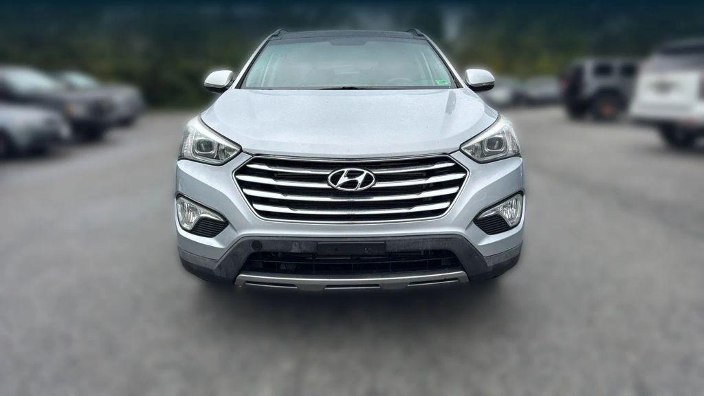 used 2015 Hyundai Santa Fe car, priced at $7,495