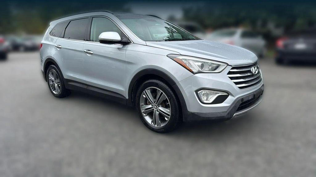 used 2015 Hyundai Santa Fe car, priced at $7,495