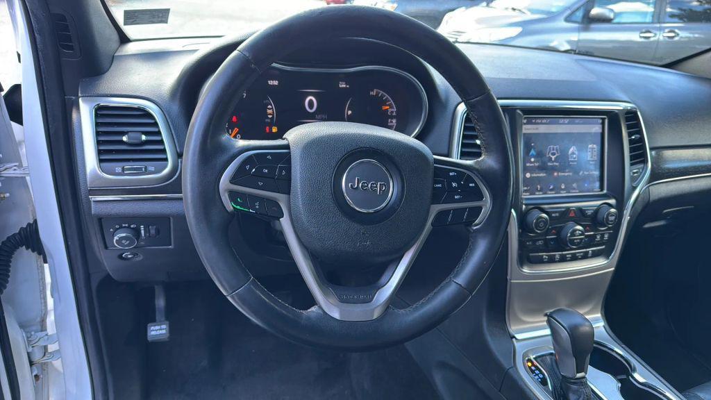 used 2018 Jeep Grand Cherokee car, priced at $11,495