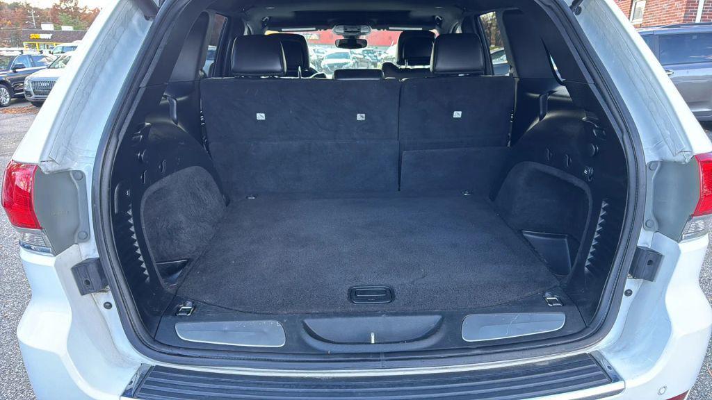 used 2018 Jeep Grand Cherokee car, priced at $11,495