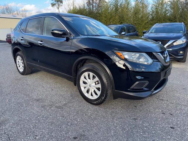 used 2015 Nissan Rogue car, priced at $8,495